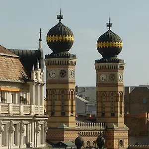 downtown-oasis-guesthouse.inbudapesthotels.com/