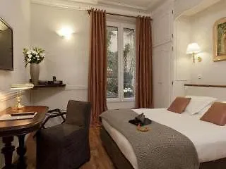 Hotel De La Porte Doree Paris