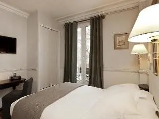Hotel De La Porte Doree Paris 3*,