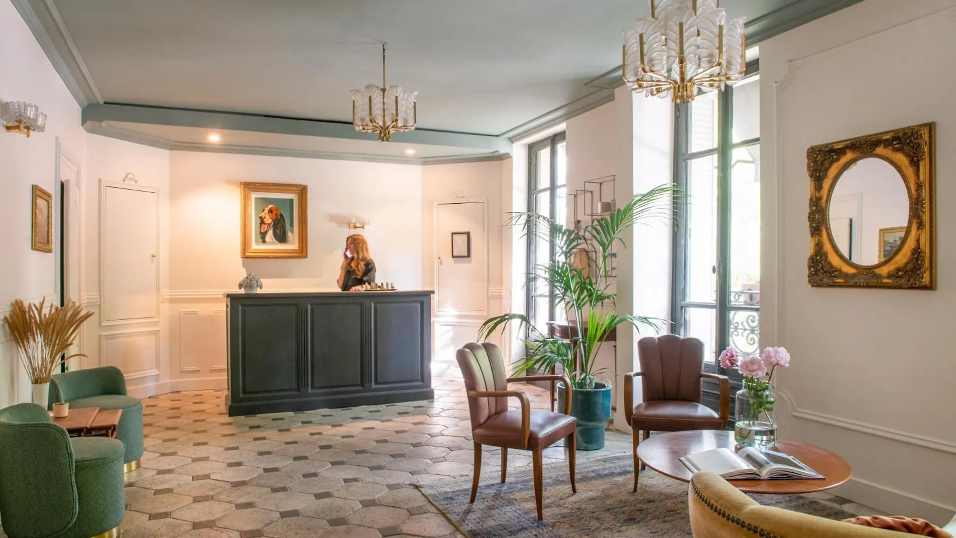 Hotel De La Porte Doree Παρίσι