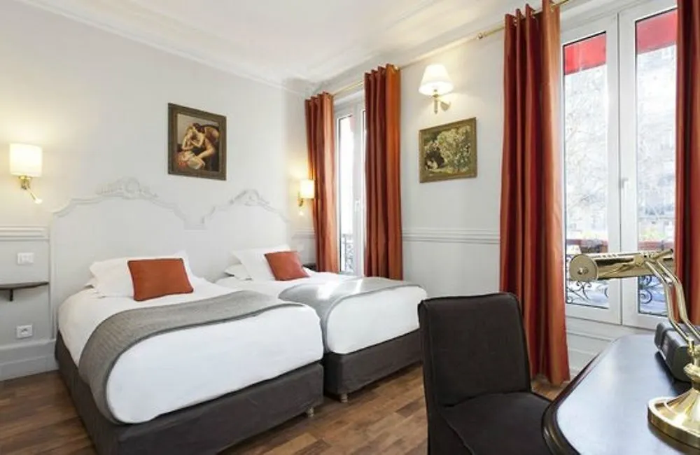 Hotel De La Porte Doree Παρίσι